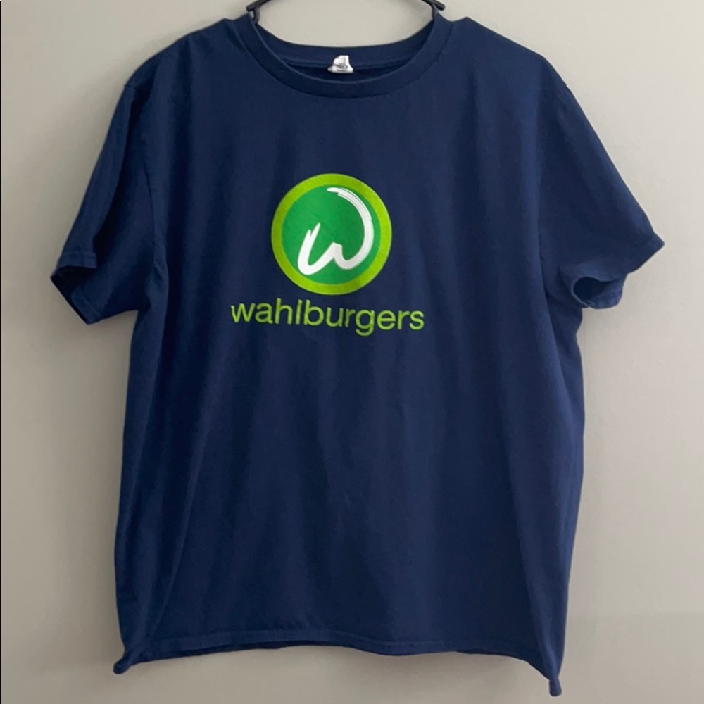 Wahlburgers tee Sz L